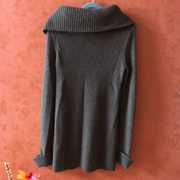 Vince Ribbed Knit Cardigan - Picture 7 of 7